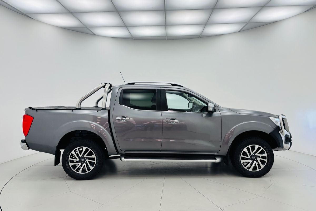 2018 NISSAN NAVARA ST-X (4x4) (SUNROOF) MAN DUAL CAB UTILITY DT4 DIESEL