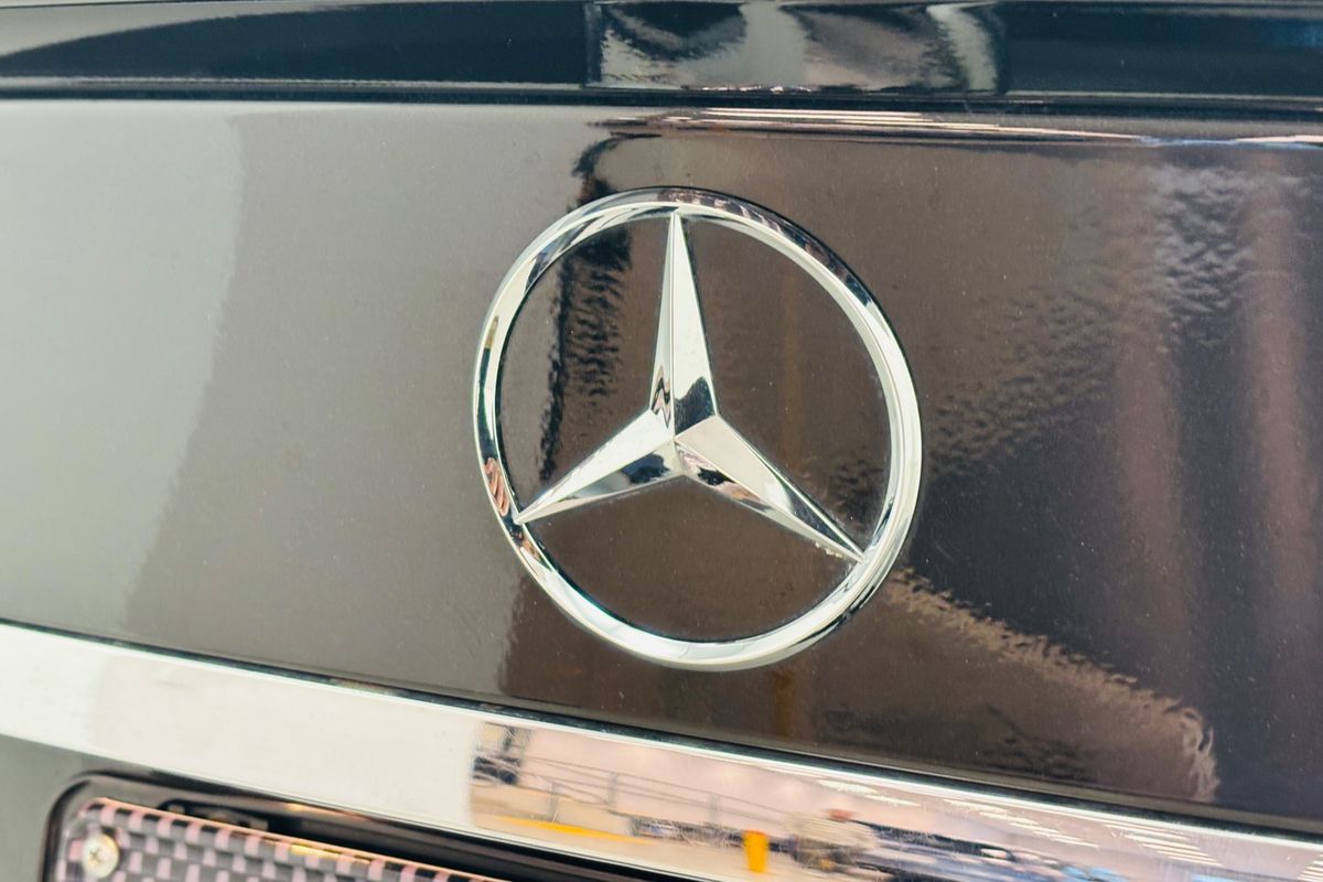2010 Mercedes-benz C63 AMG 7 SP AUTOMATIC G-TRONIC 4D SEDAN V8