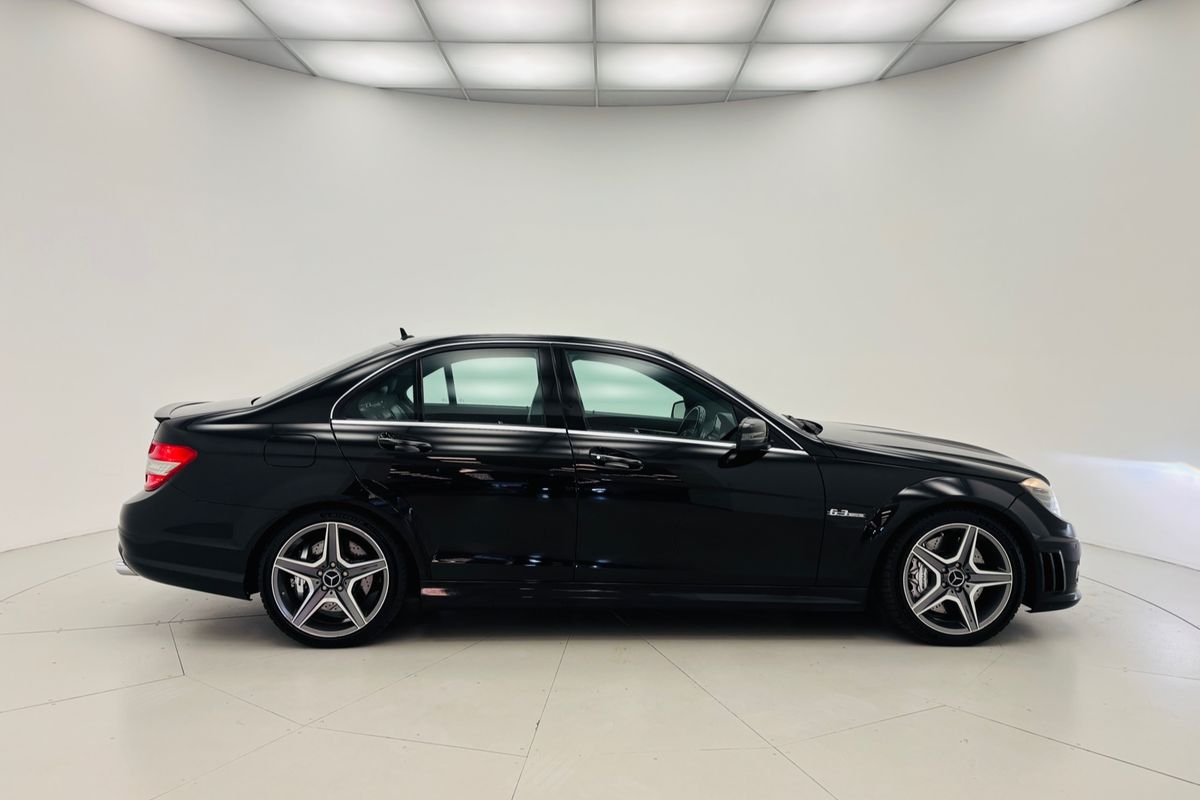 2010 Mercedes-benz C63 AMG 7 SP AUTOMATIC G-TRONIC 4D SEDAN V8