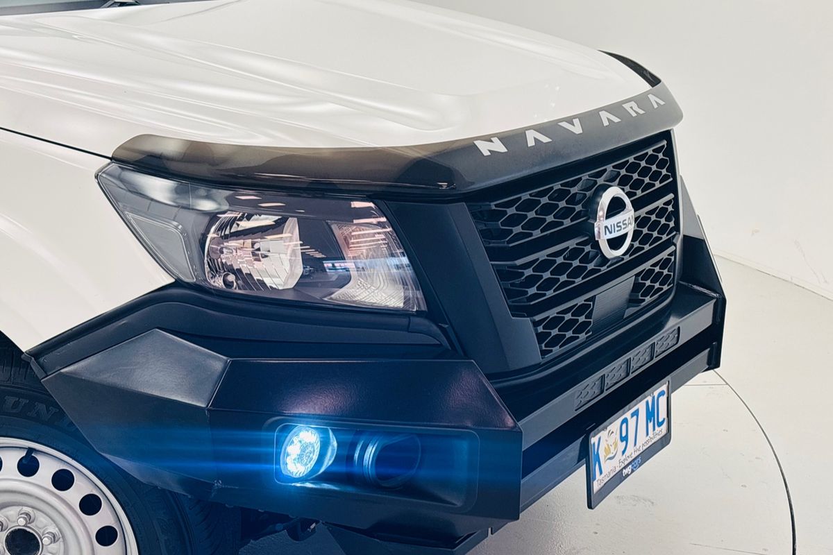 Nissan NAVARA 4X2 2.3 DSL MAN SC CC SL