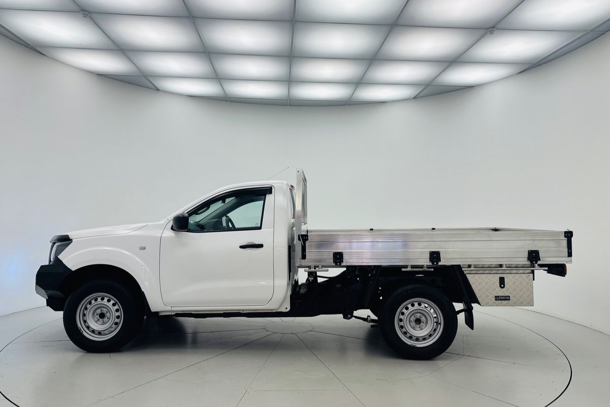 Nissan NAVARA 4X2 2.3 DSL MAN SC CC SL