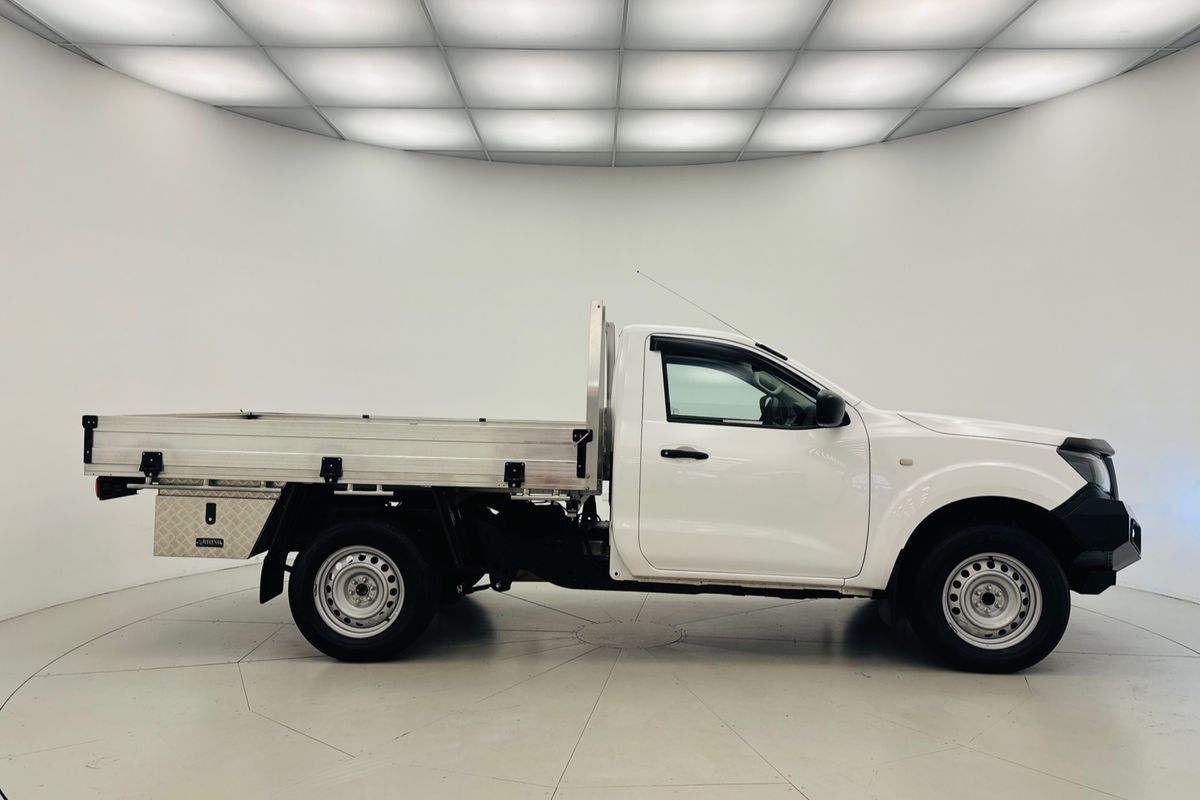 Nissan NAVARA 4X2 2.3 DSL MAN SC CC SL