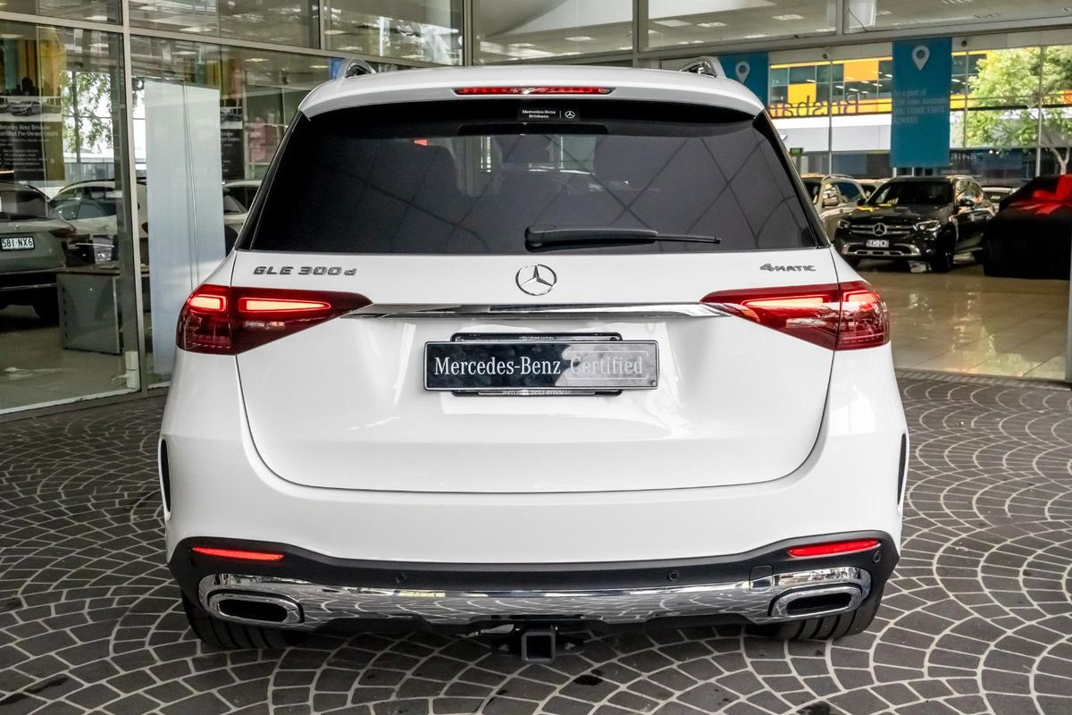V167 805+055MY GLE300 d WAG 9G 9sp 2.0DT/15kW