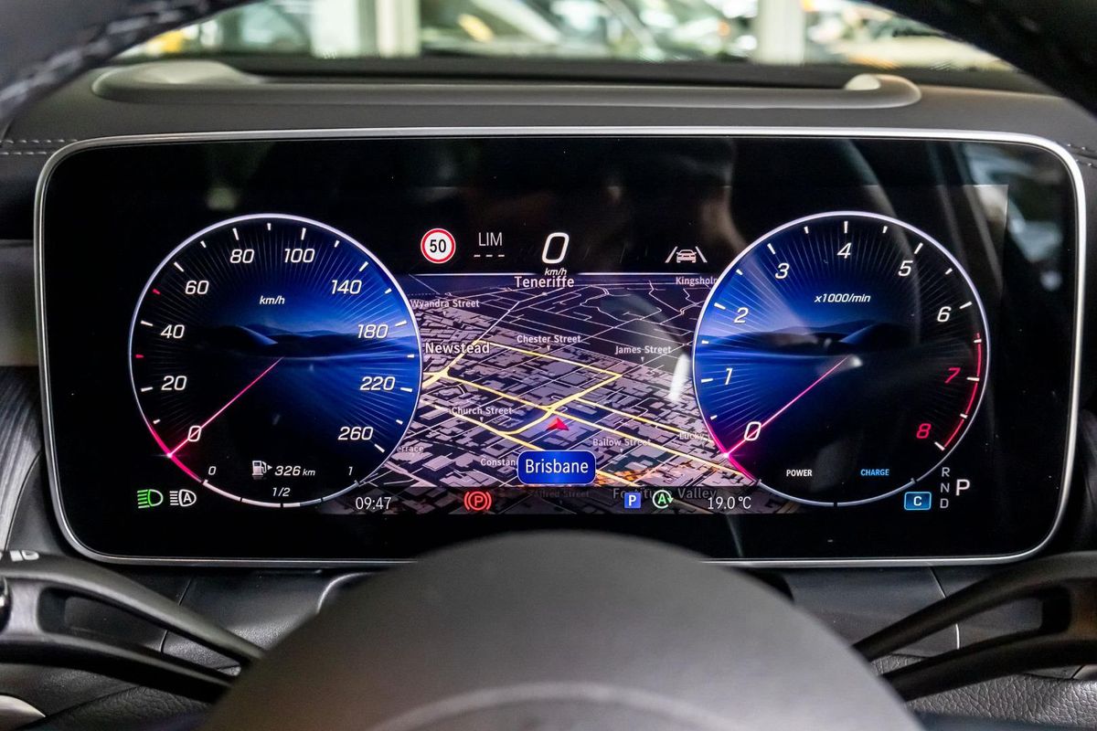X254 806+056MY GLC200 WAG 9G 9 sp 2.0T/17kW