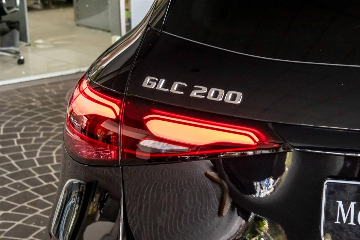 X254 806+056MY GLC200 WAG 9G 9 sp 2.0T/17kW