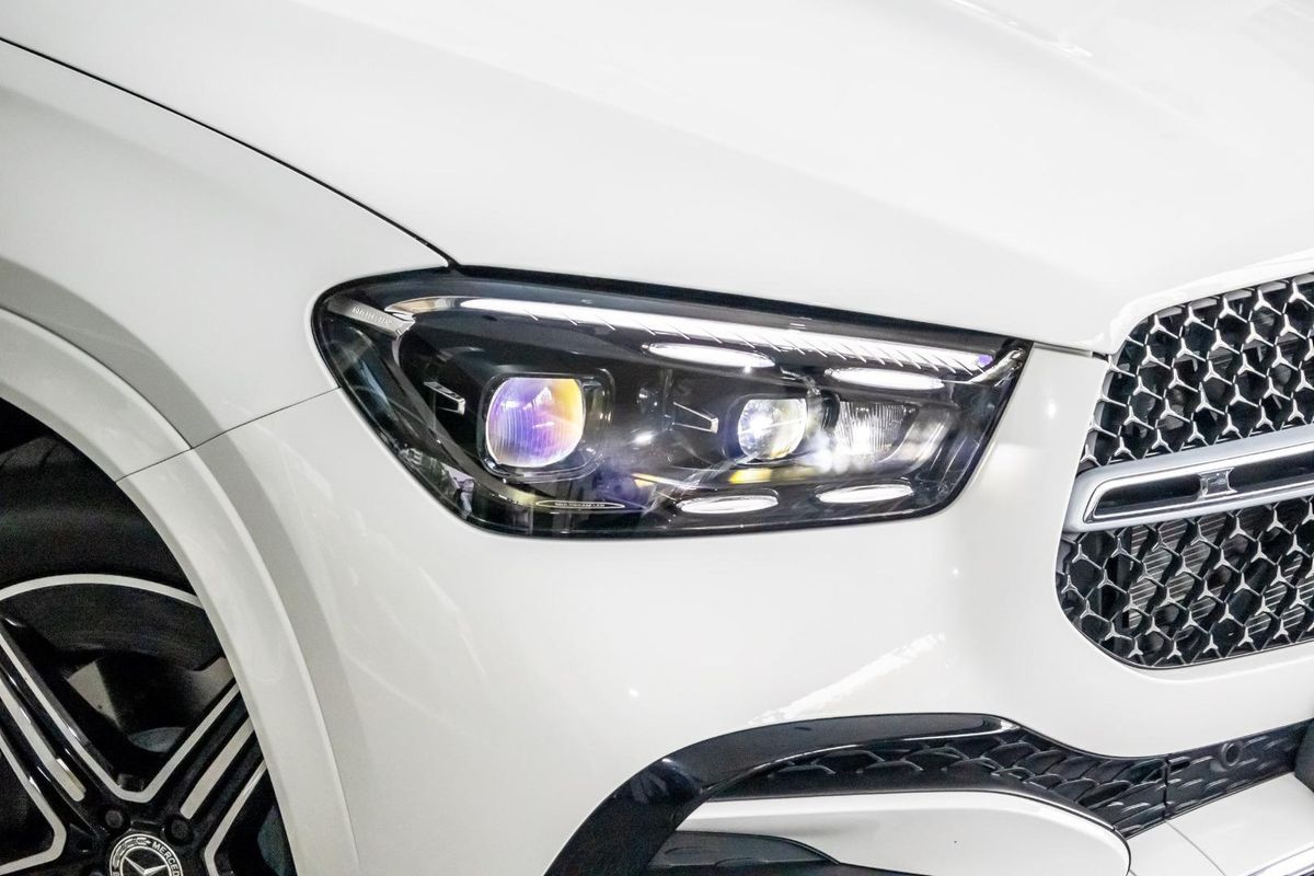 V167 805+055MY GLE300 d WAG 9G 9sp 2.0DT/15kW