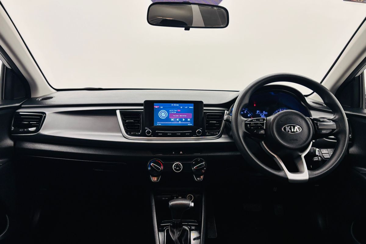 2017 Kia RIO S 4 SP AUTOMATIC 5D HATCHBACK 4CYL 