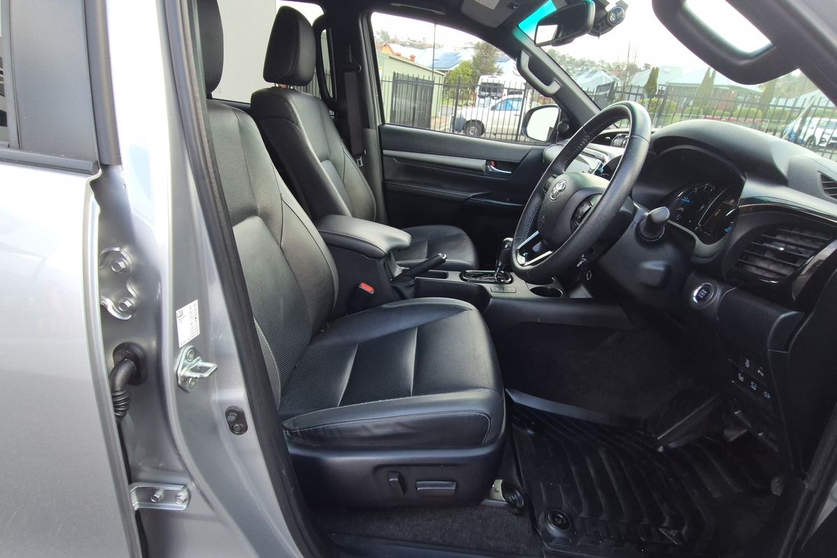 4x4 Rogue 2.8L T Diesel Automatic Double Cab