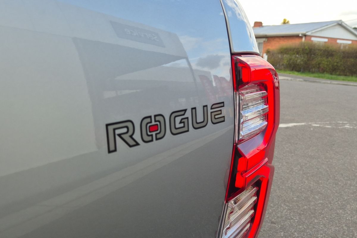 4x4 Rogue 2.8L T Diesel Automatic Double Cab