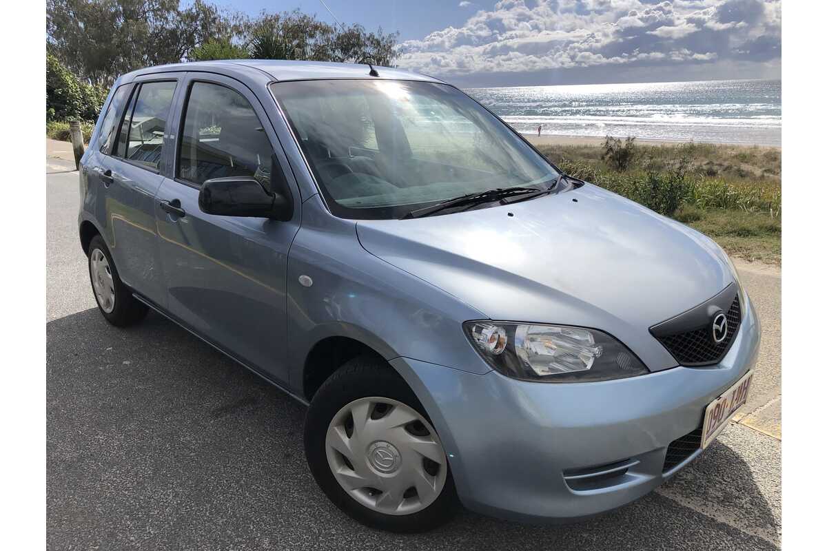 2004 Mazda 2 Neo DY10Y1