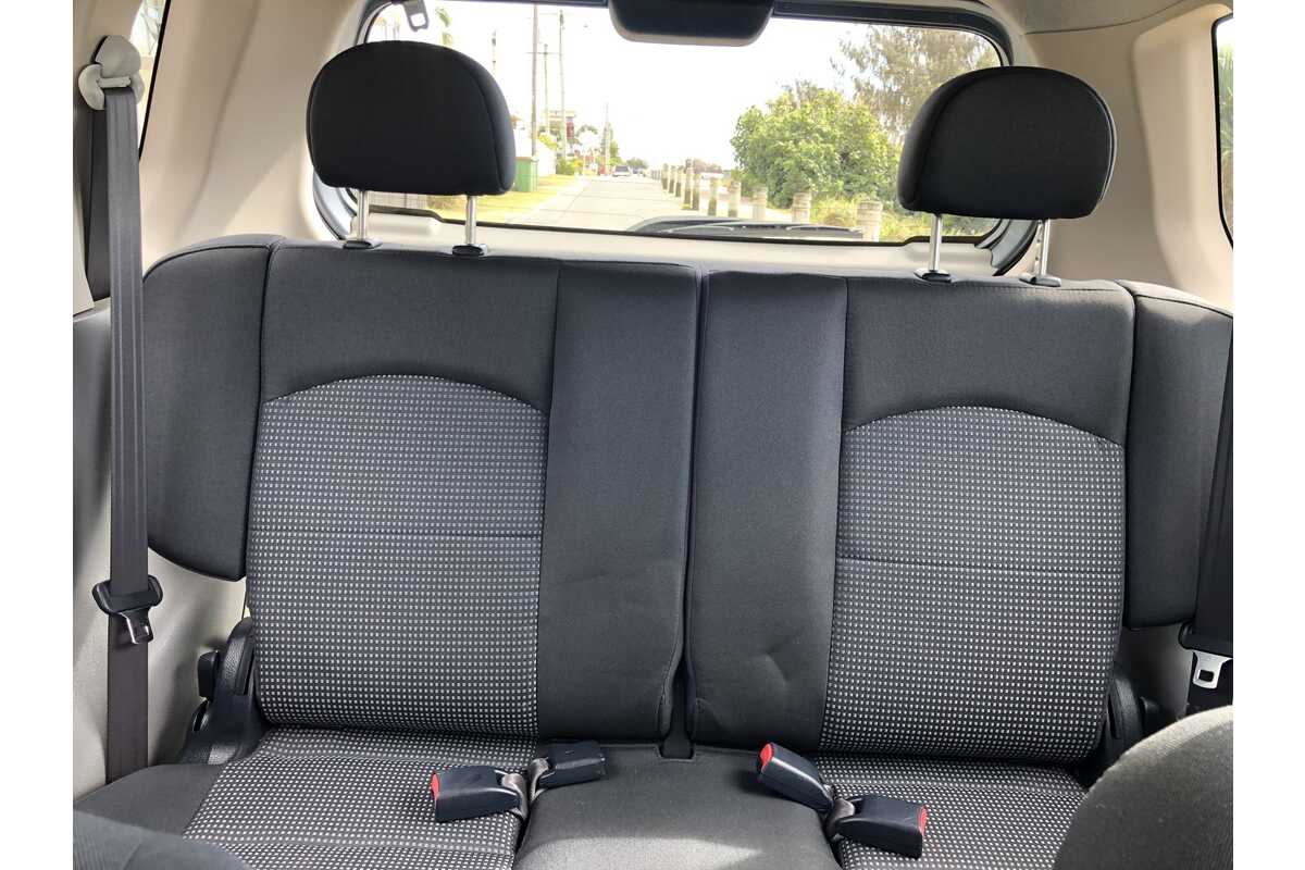 2004 Mazda 2 Neo DY10Y1
