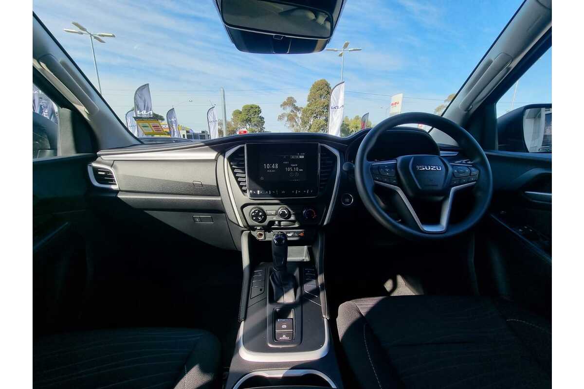 2022 Isuzu MU-X LS-M