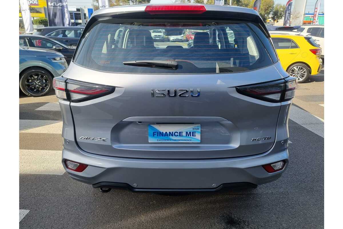 2022 Isuzu MU-X LS-M