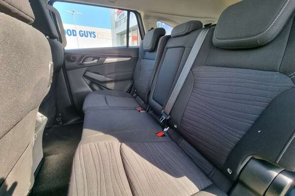 2022 Isuzu MU-X LS-M