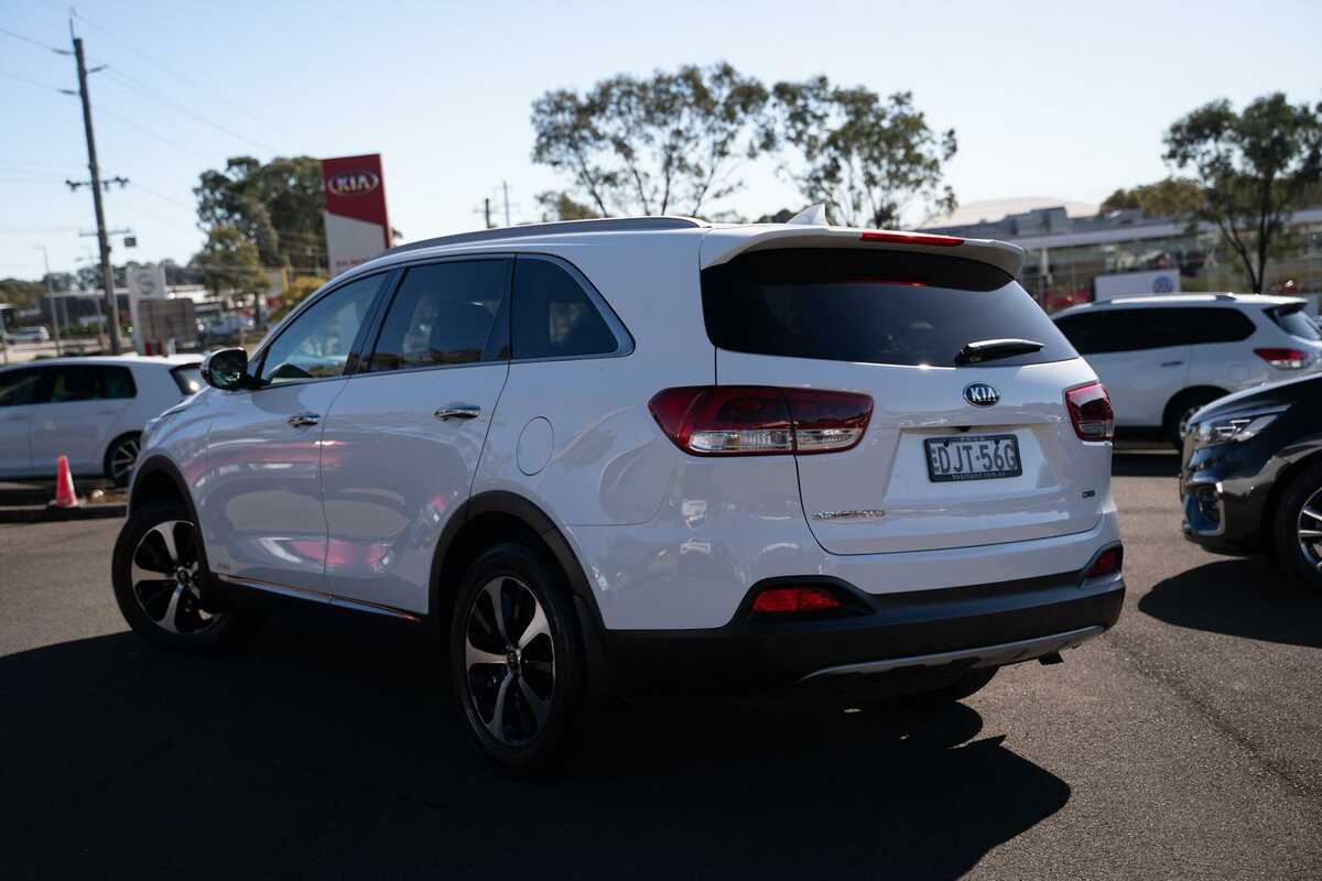 2016 Kia Sorento SLi UM