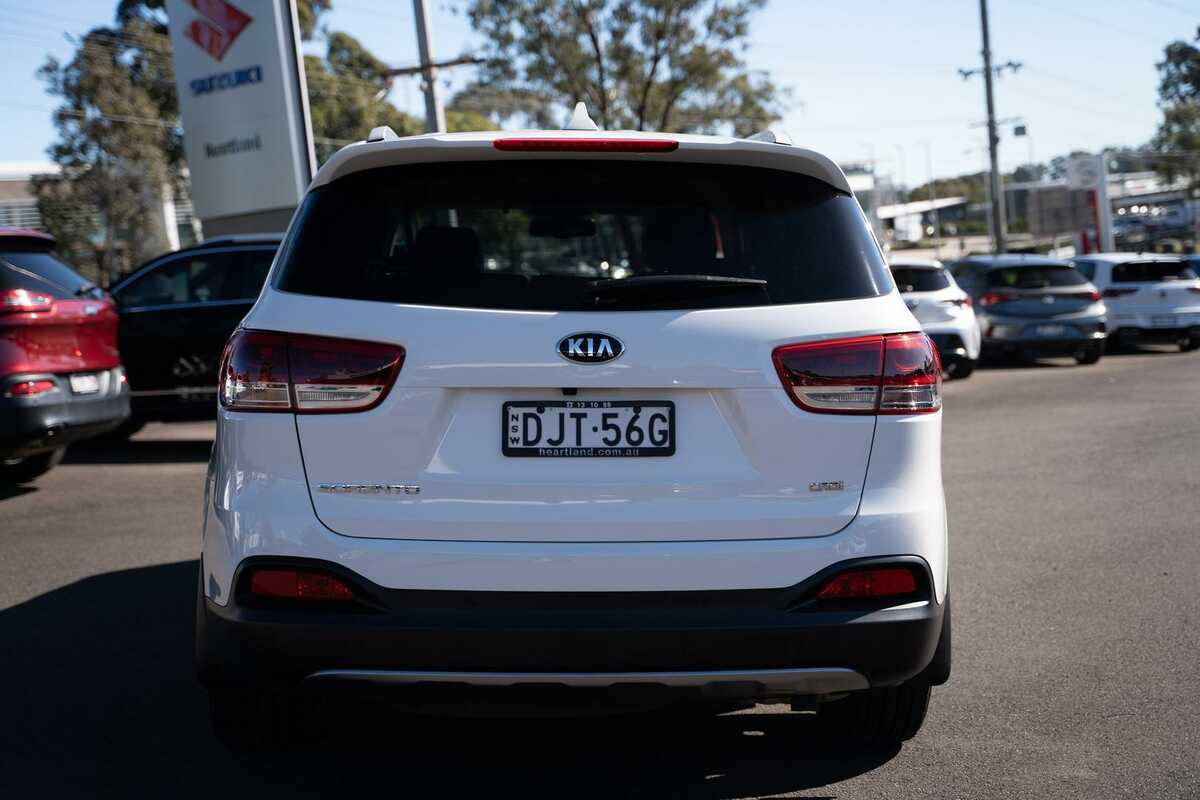 2016 Kia Sorento SLi UM