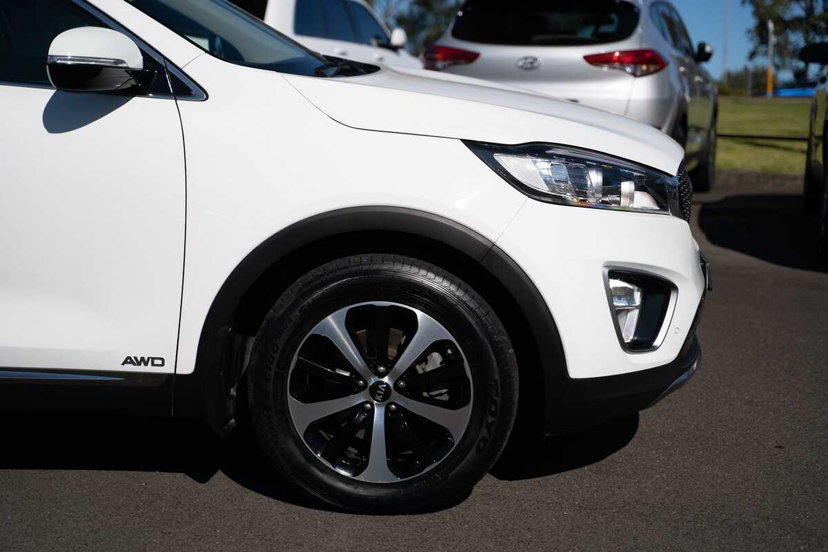 2016 Kia Sorento SLi UM