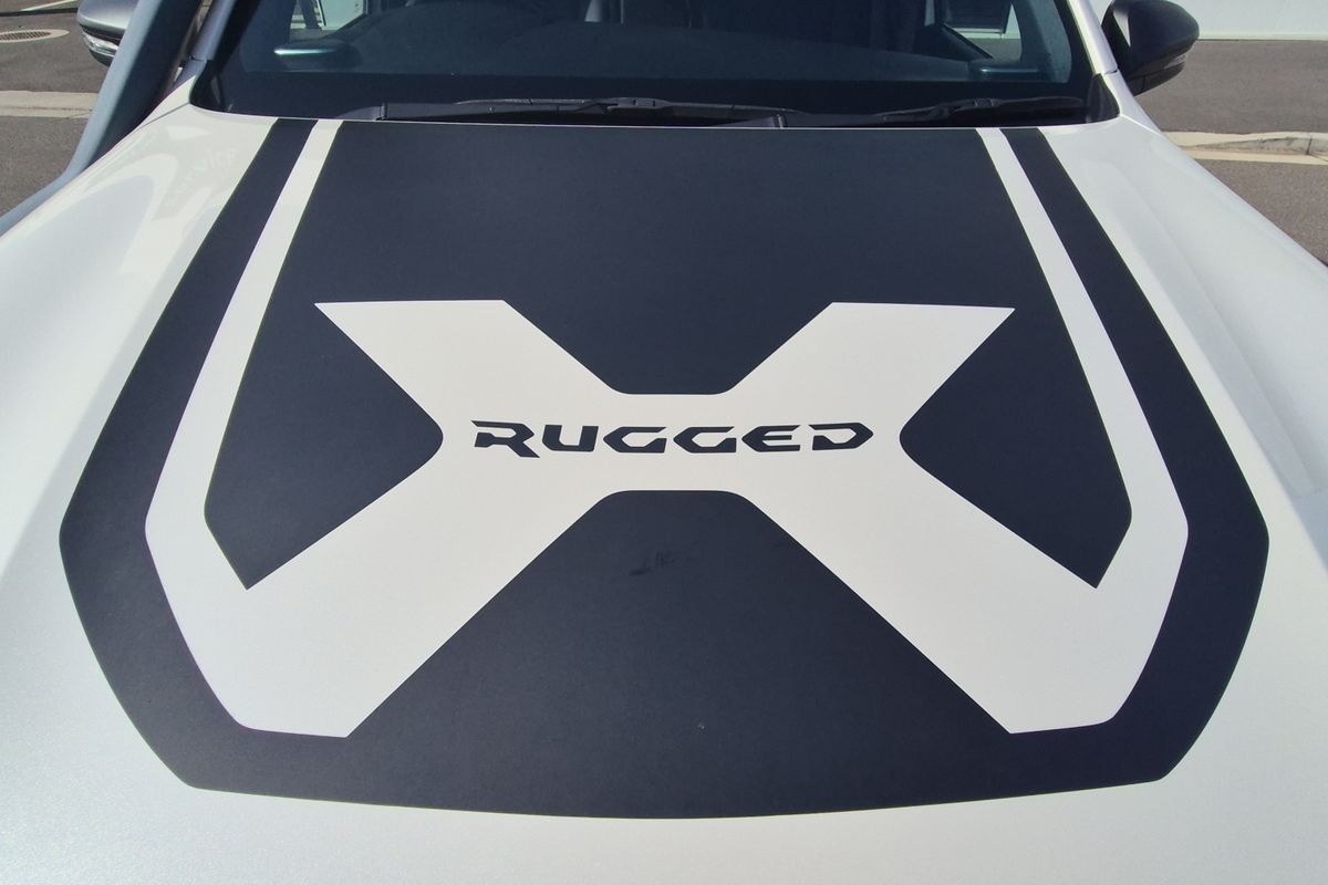Hilux 4x4 Rugged X 2.8L T Diesel Automatic Double Cab 2U76940 001