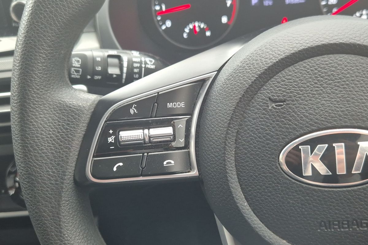 MY21 Kia S Petrol Hatch