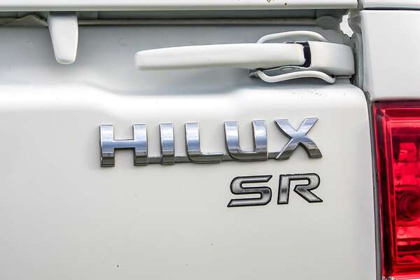 2015 Toyota Hilux SR KUN26R