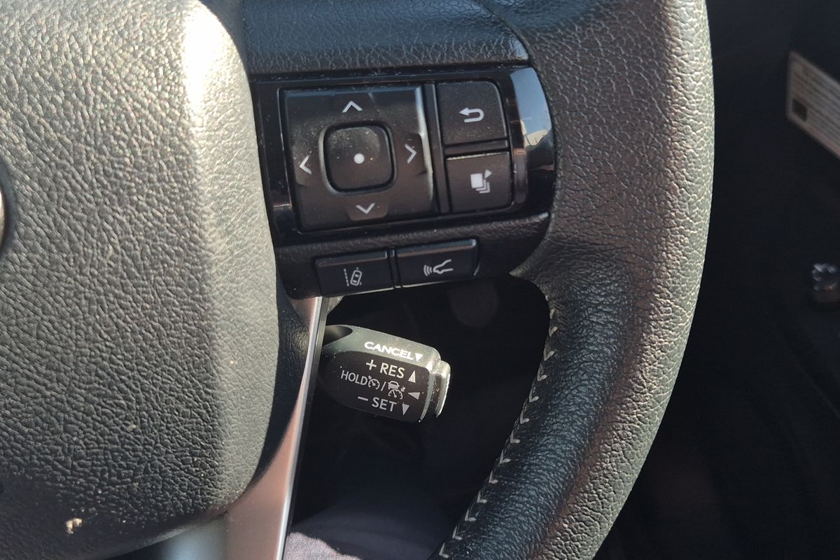 Crusade 2.8L T Diesel Automatic Wagon
