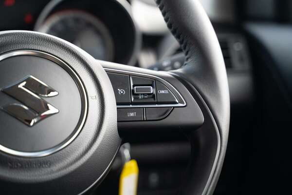 2023 Suzuki Swift GL AZ Series II