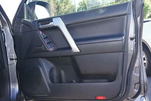 2017 Toyota Landcruiser Prado Kakadu GDJ150R