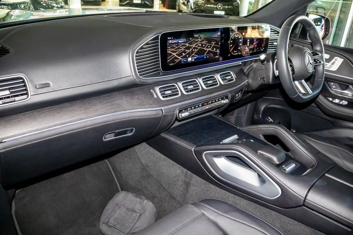 X167 805MY GLS450 d WAG 9G 9sp 3.0DT/15kW