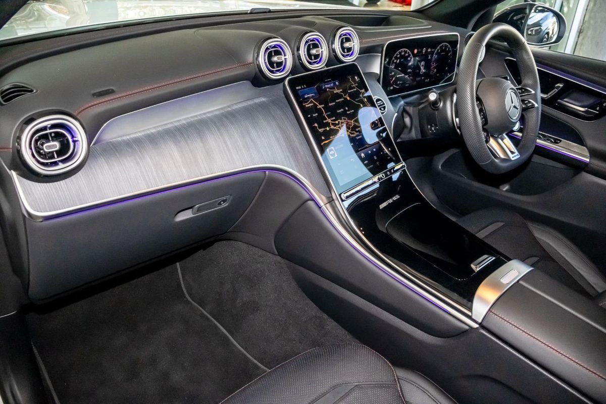 C254 806MY GLC43 AMG CPE SSM 9 sp 2.0T/10kW