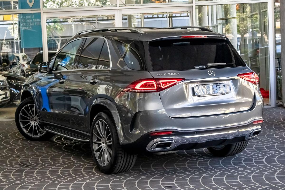 V167 801+051MY GLE300 d WAG 5d r 9G 9sp 2.0DT