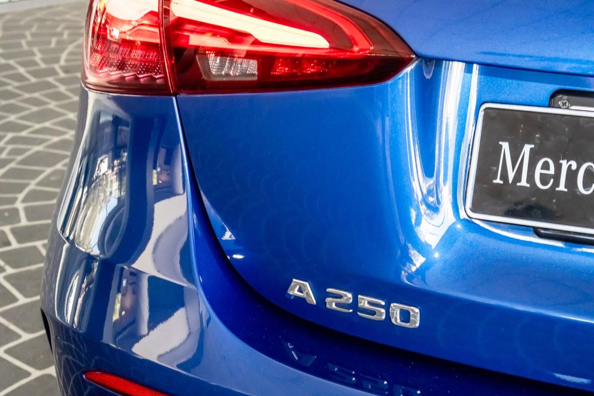 W177 805+055MY A250 HBK DUAL 8 sp 2.0T/10kW