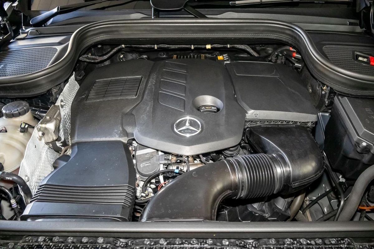 V167 801+051MY GLE300 d WAG 5d r 9G 9sp 2.0DT