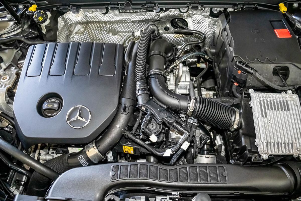 C118 804+054MY CLA200 CPE DUAL 7sp 1.3T/10kW