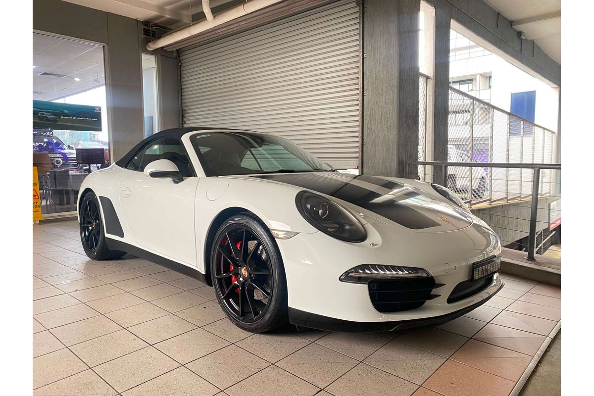 911 991 MY15 CARRERA S 3.8L 6Cyl MULTI POINT F/INJ 7 SP AUTO DUAL CLUTCH 2D CONVERTIBLE 911 991 MY15 CARRERA S 3.8L 6Cyl MULTI POINT F/INJ 7 SP AUTO DUAL CLUTCH 2D CONVERTIBLE