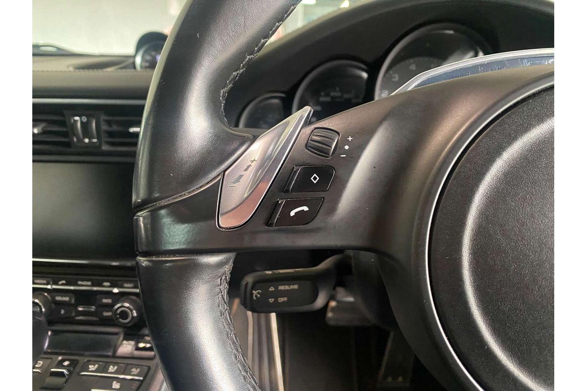 911 991 MY15 CARRERA S 3.8L 6Cyl MULTI POINT F/INJ 7 SP AUTO DUAL CLUTCH 2D CONVERTIBLE