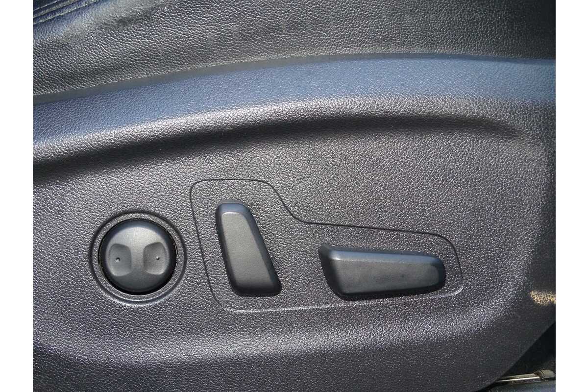 2017 Kia Sorento SLi UM