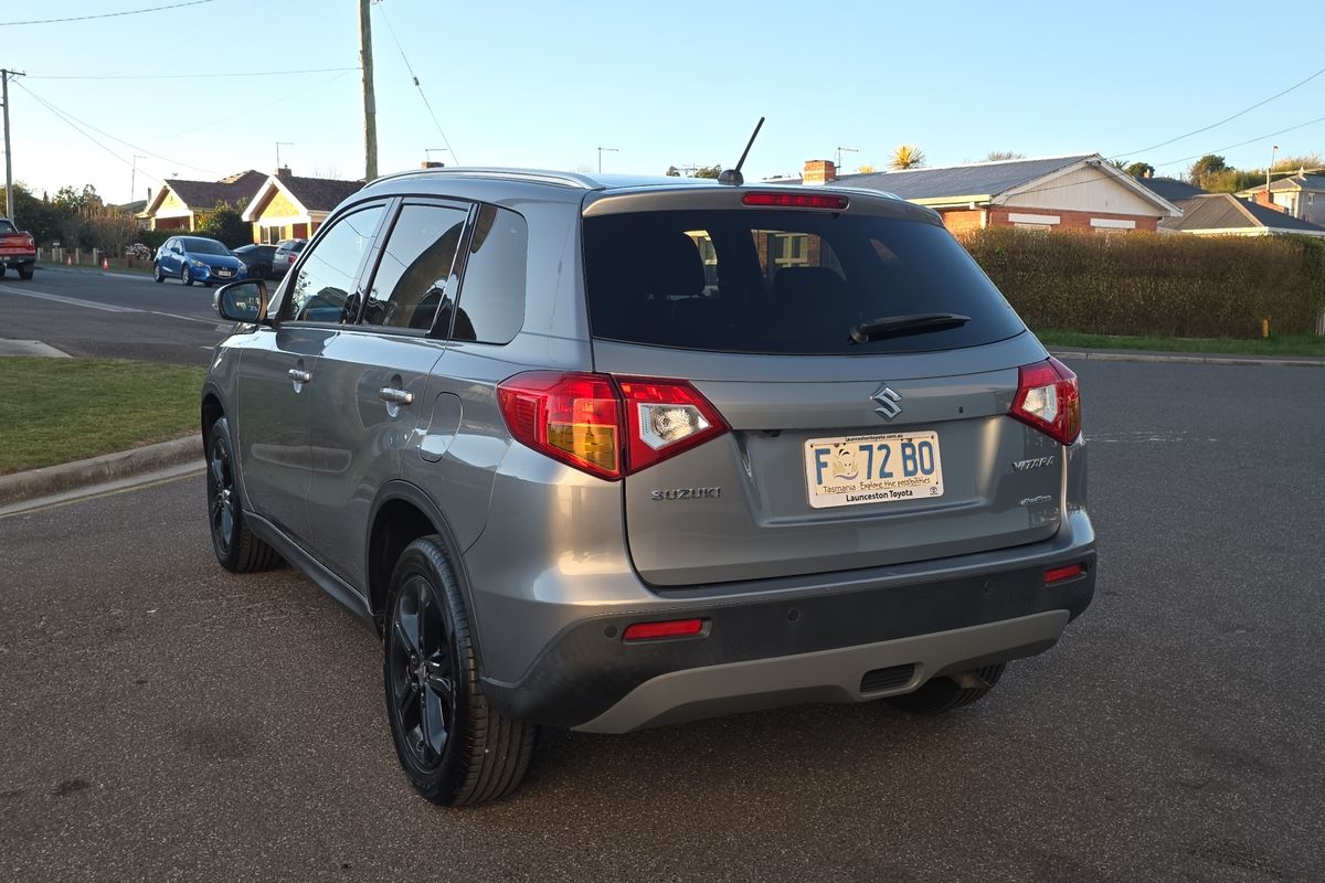 S TURBO (4WD) (QLD)