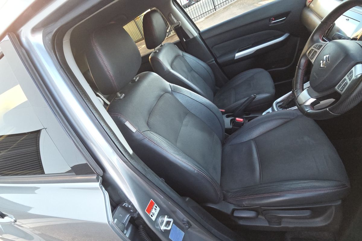 S TURBO (4WD) (QLD)