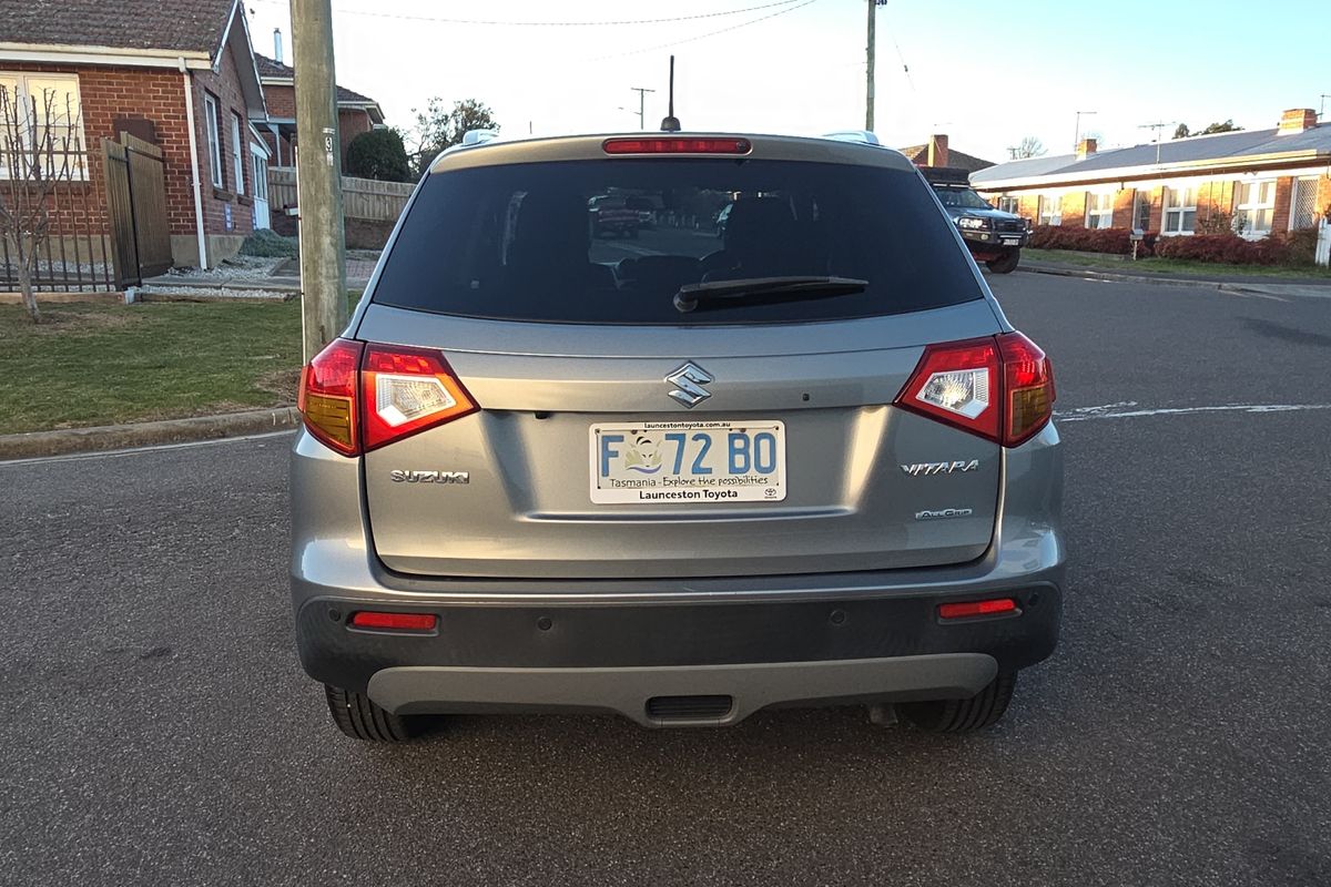S TURBO (4WD) (QLD)