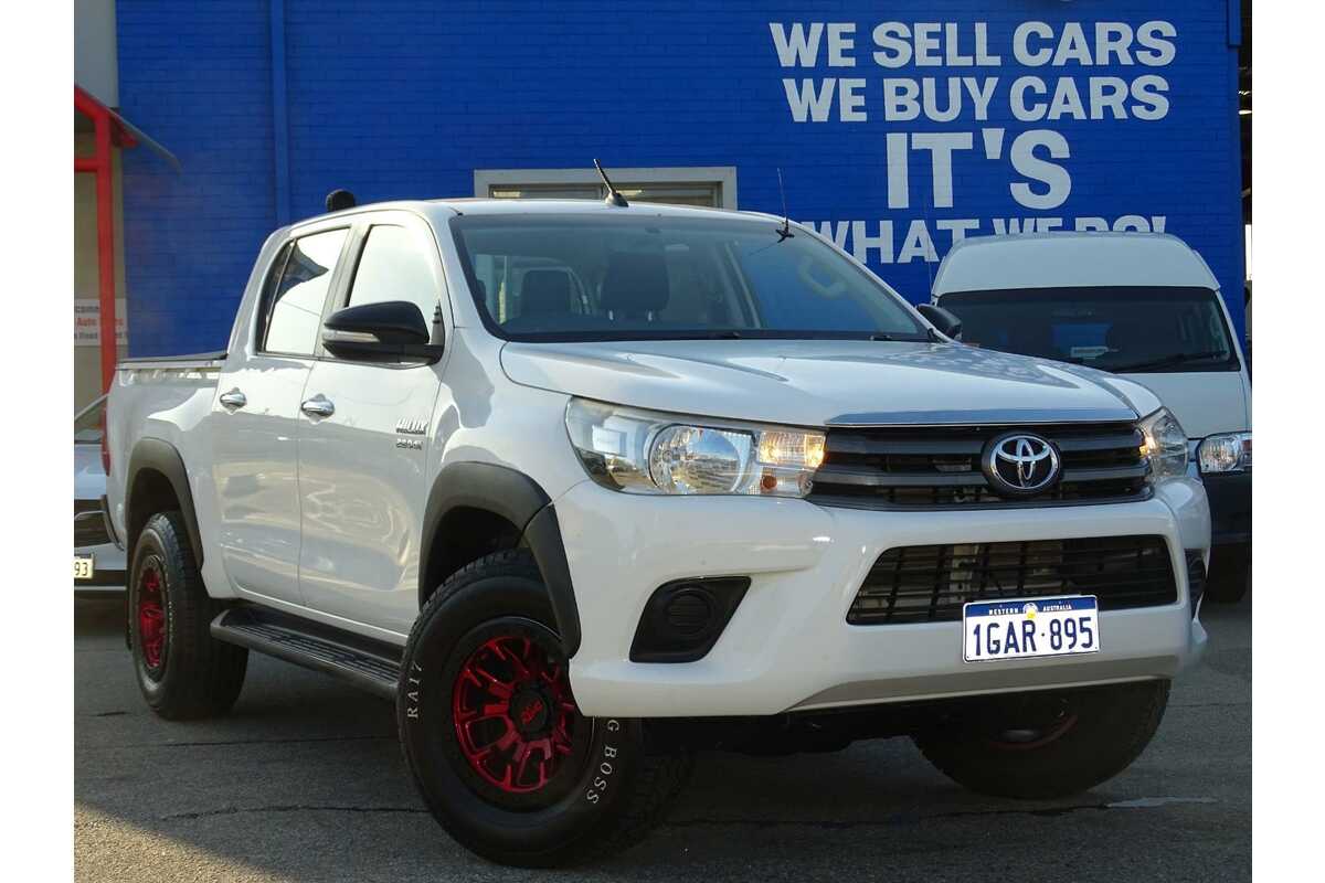 2016 Toyota Hilux SR GUN126R