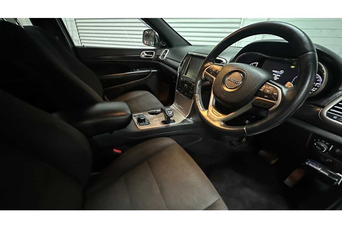 2014 Jeep Grand Cherokee Laredo WK MY15 4X4
