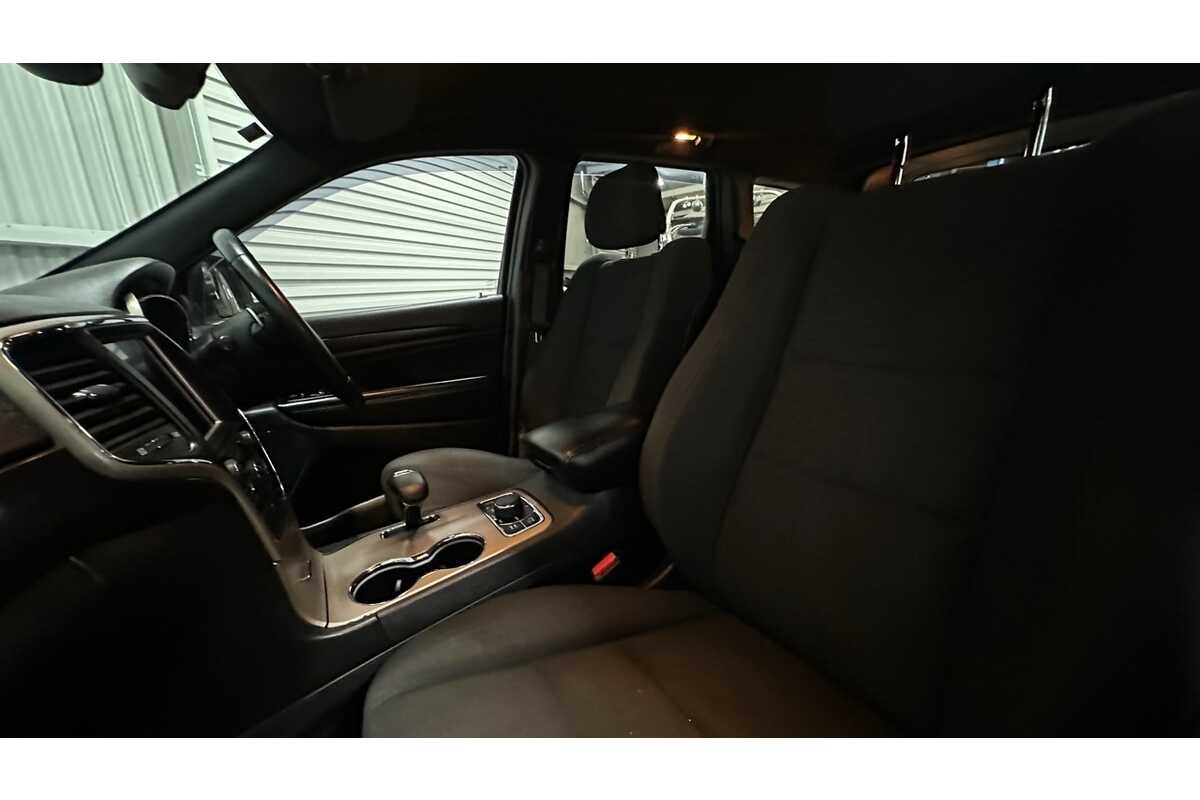 2014 Jeep Grand Cherokee Laredo WK MY15 4X4