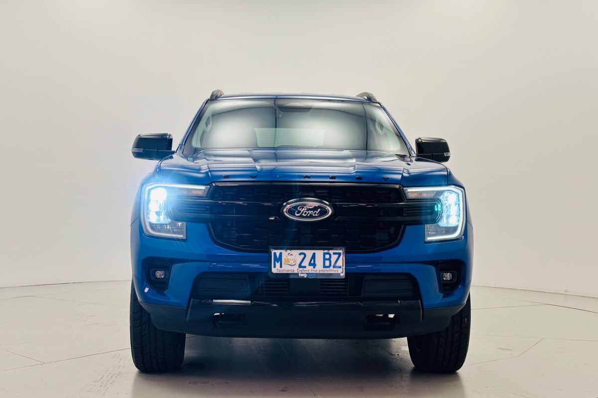 Ford  2024.00 SUV SPORT . 3.0L V6 DSL 10 SPD AUTO 4X4 .