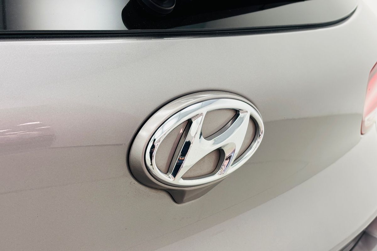 2022 HYUNDAI i30 ELITE 6 SP AUTOMATIC 5D HATCHBACK 4CYL