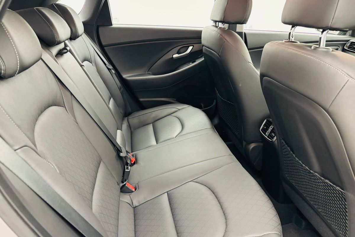 2022 HYUNDAI i30 ELITE 6 SP AUTOMATIC 5D HATCHBACK 4CYL