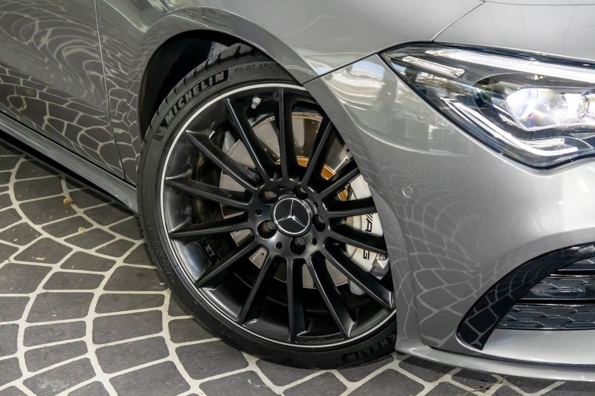 C118 803+053MY CLA35 AMG CPE 4 dr SSD 7sp 2.0T