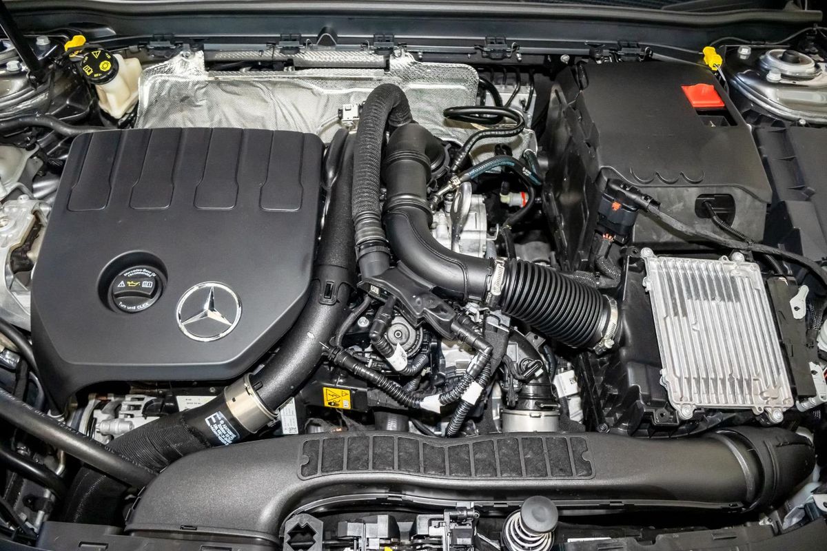 V177 805+055MY A200 Sedan 4dr DCT 7sp 1.3T