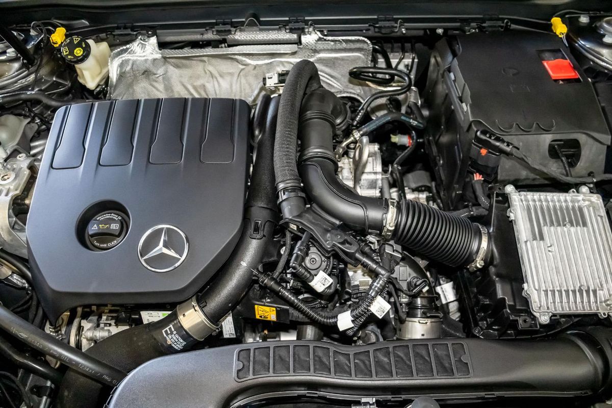 V177 805+055MY A200 Sedan 4dr DCT 7sp 1.3T