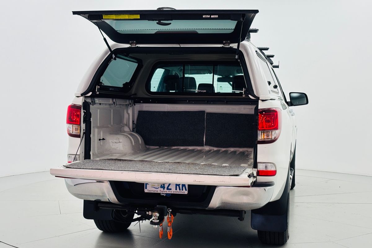 2016 Mazda BT-50 S 6AUTO 3.2L DUAL CAB UTILITY XTR 4X2