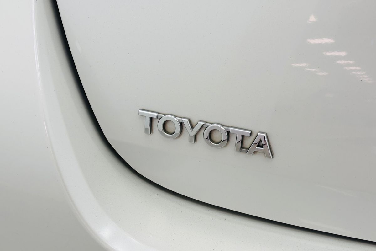 2015 TOYOTA COROLLA ASCENT SPORT AUTO 5D HATCHBACK 4CYL